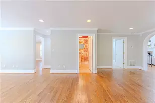 7680 Jett Ferry Rd, Atlanta, GA 30350 - Photo 15