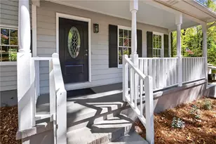 170 Forest Lake Dr, Fayetteville, GA 30215 - Photo 3