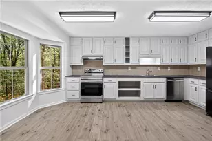 170 Forest Lake Dr, Fayetteville, GA 30215 - Photo 13