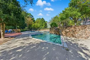 2607 Vinings Central Dr SE, Atlanta, GA 30339 - Photo 19