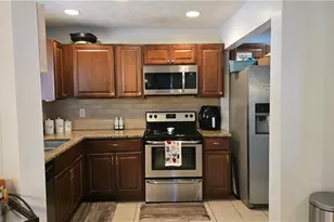 4618 Thomas Jefferson Ct, Stone Mountain, GA 30083 - Photo 11