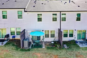 5453 Plain Field Ln, Lilburn, GA 30047 - Photo 33