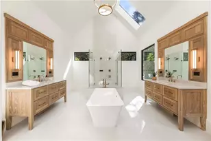 388 Londonberry Rd NW, Sandy Springs, GA 30327 - Photo 7