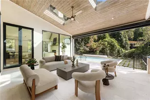 388 Londonberry Rd NW, Sandy Springs, GA 30327 - Photo 69