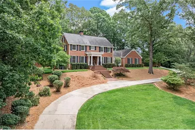 2626 Club Drive, Gainesville, GA 30506 - Photo 3