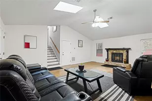 5192 Mainstreet Park Dr, Stone Mountain, GA 30088 - Photo 9