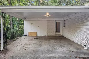 2210 Rhinehill Rd SE, Atlanta, GA 30315 - Photo 3