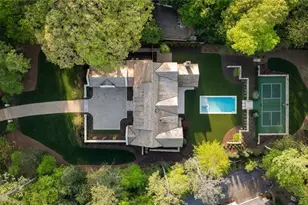 41 Blackland Rd NW, Atlanta, GA 30342 - Photo 3