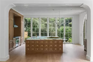 41 Blackland Rd NW, Atlanta, GA 30342 - Photo 11