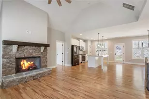 17 Pinoak Trail SE, Cartersville, GA 30121 - Photo 9