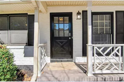 810 Hillside Drive, Gainesville, GA 30501 - Photo 3