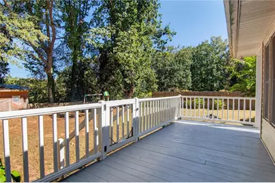 810 Hillside Drive, Gainesville, GA 30501 - Photo 35