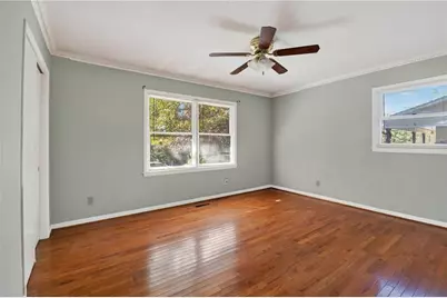 810 Hillside Drive, Gainesville, GA 30501 - Photo 13