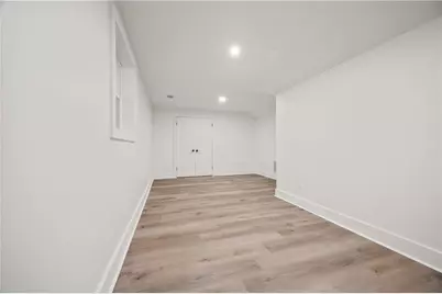 2433 Helmsdale Drive NE, Atlanta, GA 30345 - Photo 25