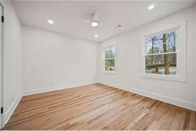 2433 Helmsdale Drive NE, Atlanta, GA 30345 - Photo 27