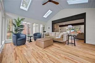 2433 Helmsdale Dr NE, Atlanta, GA 30345 - Photo 15