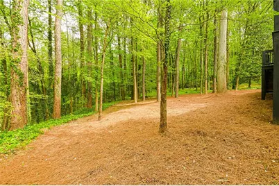 2433 Helmsdale Drive NE, Atlanta, GA 30345 - Photo 5