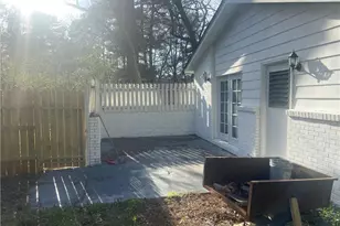 1905 Robinhill Ct, Tucker, GA 30084 - Photo 11