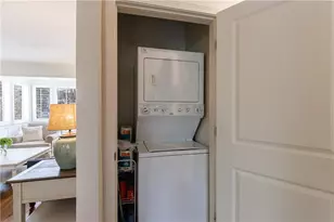 115 Peachtree Memorial Dr NW, Atlanta, GA 30309 - Photo 29