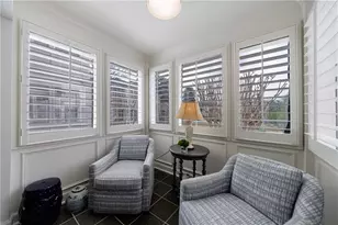 115 Peachtree Memorial Dr NW, Atlanta, GA 30309 - Photo 9