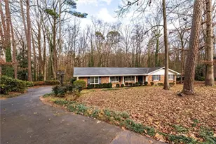 2350 Oxbow Cir, Smoke Rise, GA 30087 - Photo 3