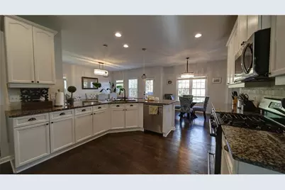 6010 Vista Crossing Way, Cumming, GA 30028 - Photo 15