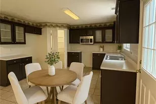 11939 Scottish Ct, Fayetteville, GA 30215 - Photo 9