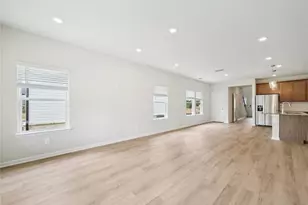 863 Misty Holw Trl, Lawrenceville, GA 30045 - Photo 5