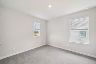 863 Misty Holw Trl, Lawrenceville, GA 30045 - Photo 15