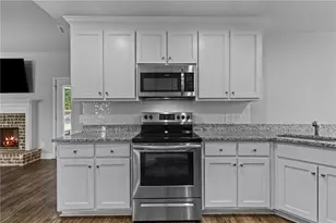 190 Lokeys Ln, Bethlehem, GA 30620 - Photo 9