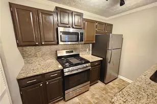 1411 Keys Crossing Dr NE, Brookhaven, GA 30319 - Photo 3