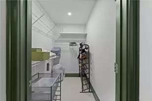 2255 Peachtree Road NE, Atlanta, GA 30309 - Photo 21