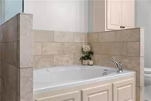 2255 Peachtree Road NE, Atlanta, GA 30309 - Photo 23