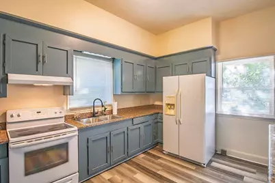 65 W Calhoun Street, Wadley, GA 30477 - Photo 7