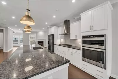 552 Ember Lane, Atlanta, GA 30318 - Photo 13