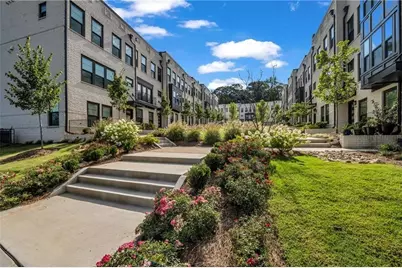 552 Ember Lane, Atlanta, GA 30318 - Photo 3