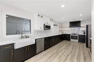 3350 Wildwood Rd, Suwanee, GA 30024 - Photo 13