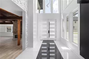 3350 Wildwood Rd, Suwanee, GA 30024 - Photo 9