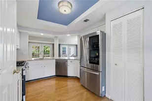 78 Dunwoody Springs Dr, Atlanta, GA 30328 - Photo 9