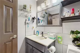 530 Oxford Crest Ct, Lawrenceville, GA 30043 - Photo 13