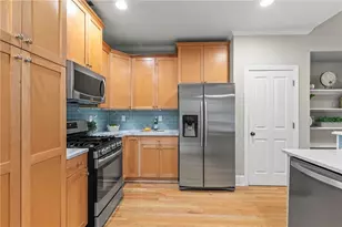 1046 Leah Ln SE, Atlanta, GA 30316 - Photo 9