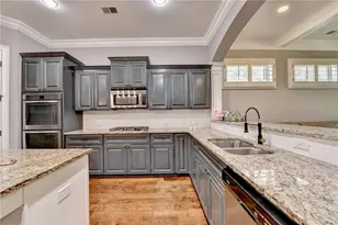 4506 Magnolia Club Cir, Sugar Hill, GA 30518 - Photo 9