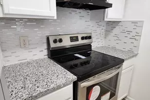 1040 Old Holcomb Bridge Rd, Roswell, GA 30076 - Photo 9