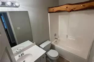 4805 Zephyr Cove Pl, Flowery Branch, GA 30542 - Photo 27