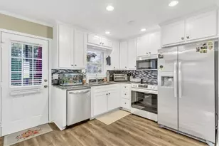 450 Valley Woods Cir SE, Conyers, GA 30094 - Photo 9