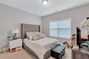 532 Barlow Pl, Grayson, GA 30017 - Photo 3