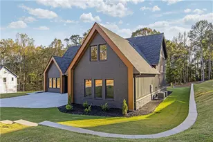 101 Deer Cyn Dr, Auburn, GA 30011 - Photo 3