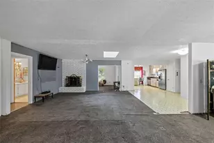 2346 Jomarc Way, Marietta, GA 30062 - Photo 9