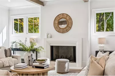 654 Elkmont Drive NE, Atlanta, GA 30306 - Photo 9