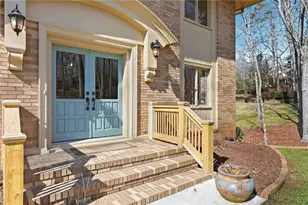 3504 Edgewood Cir, Gainesville, GA 30506 - Photo 3